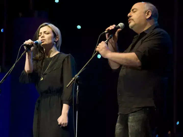 מיכה שטרית ונינט טייב (נמרוד סונדרס) מיכה שטרית ונינט טייב (נמרוד סונדרס)