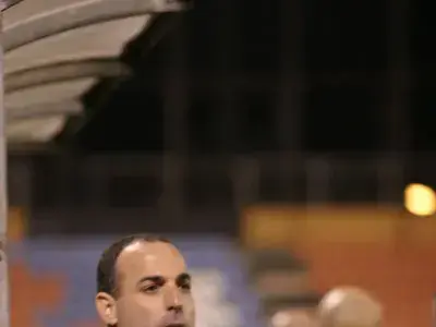 אייל לחמן מאמן הפועל פתח תקווה תקוה ( עומר רפאל ) (מערכת וואלה! NEWS) אייל לחמן מאמן הפועל פתח תקווה תקוה ( עומר רפאל ) (מערכת וואלה! NEWS)