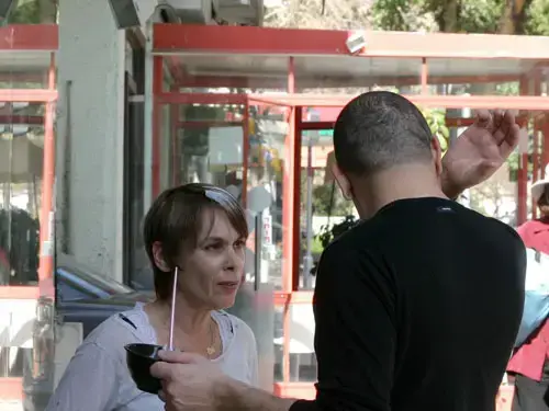 פפראצי אורלי זילברשץ בנאי (בוצ'צ'ו) פפראצי אורלי זילברשץ בנאי (בוצ'צ'ו)
