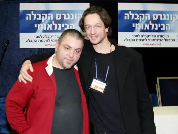 סשה דמידוב ארקדי דוכין (בוצ'צ'ו) סשה דמידוב ארקדי דוכין (בוצ'צ'ו)