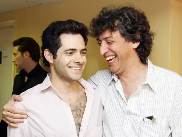 משה בקר דן שפירא בטקס פרסי התיאטרון 2008 (בוצ'צ'ו) משה בקר דן שפירא בטקס פרסי התיאטרון 2008 (בוצ'צ'ו)
