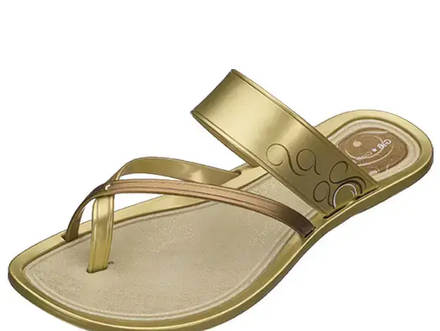 מתוך קולקציית קיץ 2008 של Ipanema Gisele Bundchen (יח"צ) מתוך קולקציית קיץ 2008 של Ipanema Gisele Bundchen (יח"צ)