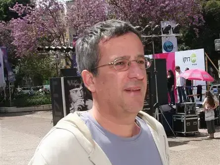 רפי רשף (אביב חופי) רפי רשף (אביב חופי)
