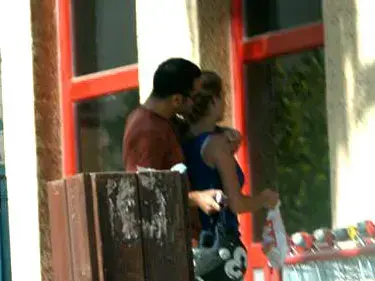 פפראצי הילה ערן והחבר יפתח (בוצ'צ'ו) פפראצי הילה ערן והחבר יפתח (בוצ'צ'ו)