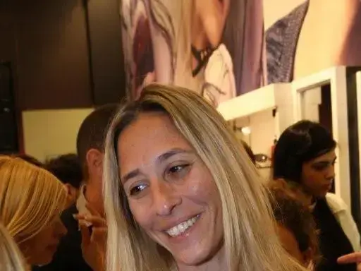אירית וירג מתמודדת הישרדות איי הפנינה (אביב חופי) אירית וירג מתמודדת הישרדות איי הפנינה (אביב חופי)