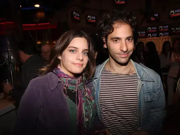 יונתן רוזן ליהי ילון (אביב חופי) יונתן רוזן ליהי ילון (אביב חופי)