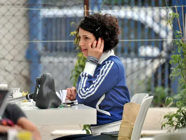 פפראצי מיכאל מושונוב ומיקה שדה (יוני טובלי) פפראצי מיכאל מושונוב ומיקה שדה (יוני טובלי)