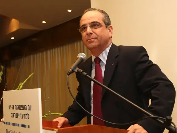 נשיא איגוד התעשיינים שרגא ברוש (ברני ארדוב) נשיא איגוד התעשיינים שרגא ברוש (ברני ארדוב)