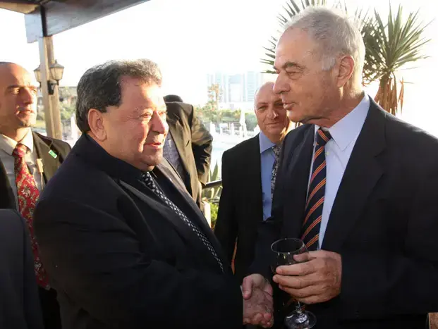 אוריאל לין בנימין בן אליעזר (ניר לנדאו, מערכת וואלה!) אוריאל לין בנימין בן אליעזר (ניר לנדאו, מערכת וואלה!)