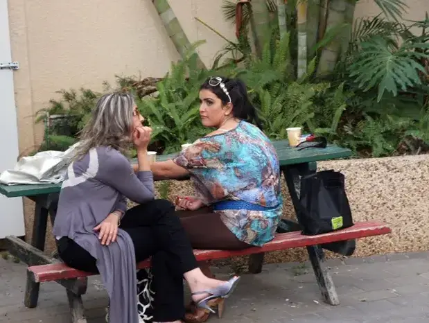 פפראצי עינב בובליל ואמה ורד בובליל (אביב חופי) פפראצי עינב בובליל ואמה ורד בובליל (אביב חופי)