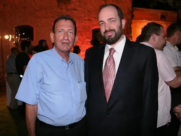 טקס פתיחת מתחם שרונה (שי אוקנין) טקס פתיחת מתחם שרונה (שי אוקנין)