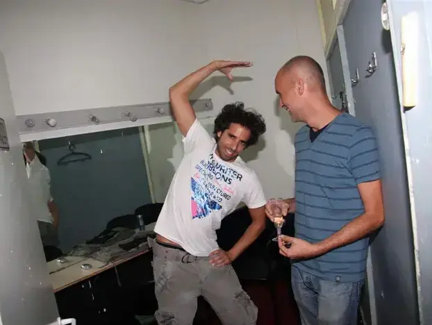 אורי חזקיה (אביב חופי) אורי חזקיה (אביב חופי)