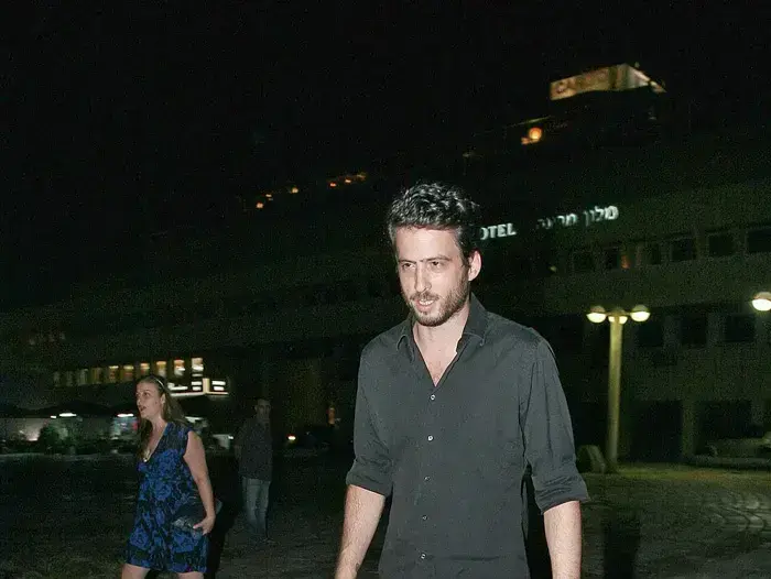 עידו רוזנבלום (שוקה כהן) עידו רוזנבלום (שוקה כהן)