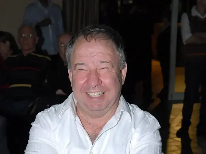 יואב צור (יאן חזן) יואב צור (יאן חזן)