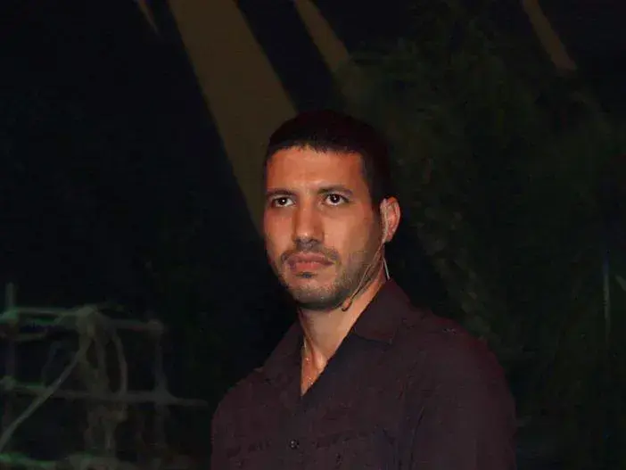 שי אראל ובתו (אביב חופי) שי אראל ובתו (אביב חופי)