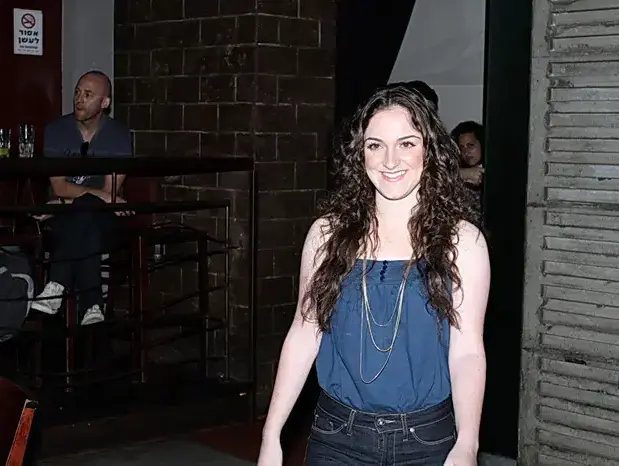רווית בטאשווילי (אביב חופי) רווית בטאשווילי (אביב חופי)