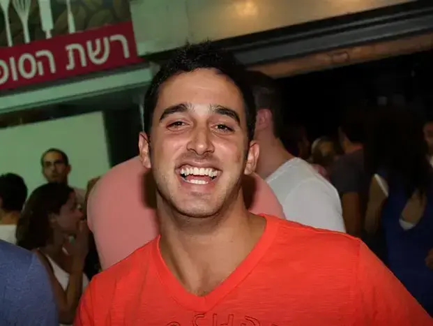 אביהו שבת (אביב חופי) אביהו שבת (אביב חופי)