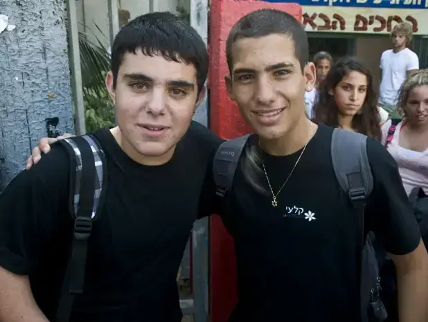 היום הראשון ללימודים (נמרוד סונדרס) היום הראשון ללימודים (נמרוד סונדרס)