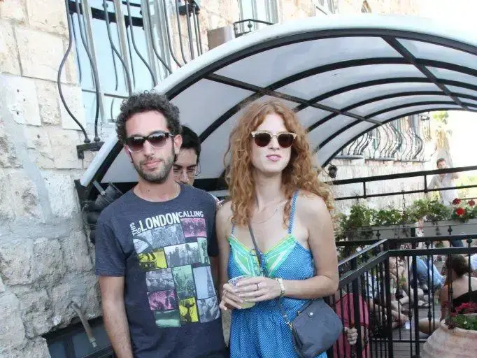 יובל שרף, שלומי שבן (אביב חופי) יובל שרף, שלומי שבן (אביב חופי)