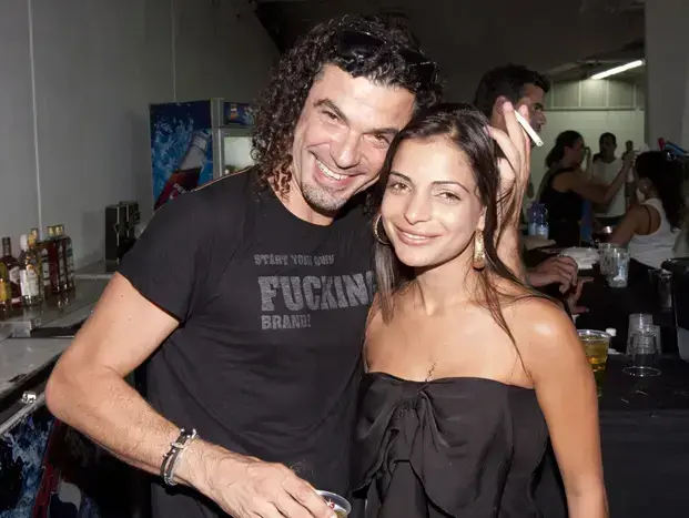 חיים צינוביץ' (משמאל) (יח"צ , לם וליץ סטודיו) חיים צינוביץ' (משמאל) (יח"צ , לם וליץ סטודיו)