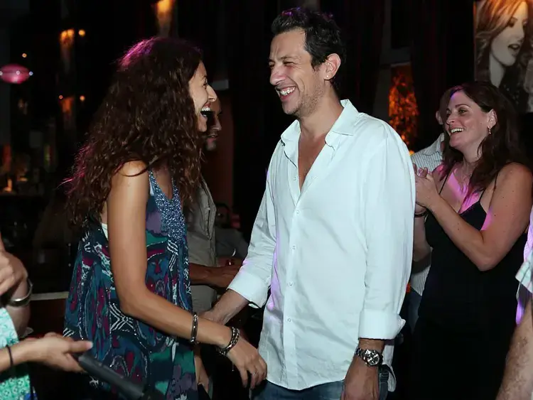 מסיבת האירוסים של שירלי בוגנים עם חמי בראל, ספטמבר 2010 (שוקה כהן) מסיבת האירוסים של שירלי בוגנים עם חמי בראל, ספטמבר 2010 (שוקה כהן)