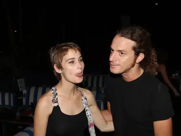 ניר פרידמן, לוסי דובינצ'יק (אביב חופי) ניר פרידמן, לוסי דובינצ'יק (אביב חופי)