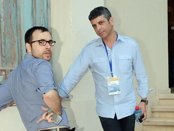 אבי וייס וליאור אברבך (ברני ארדוב) אבי וייס וליאור אברבך (ברני ארדוב)