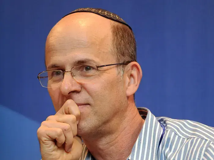 חגי סגל (ברני ארדוב) חגי סגל (ברני ארדוב)