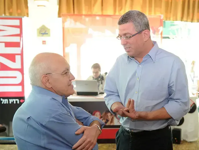 דב גילהר ושלום קיטל (ברני ארדוב) דב גילהר ושלום קיטל (ברני ארדוב)
