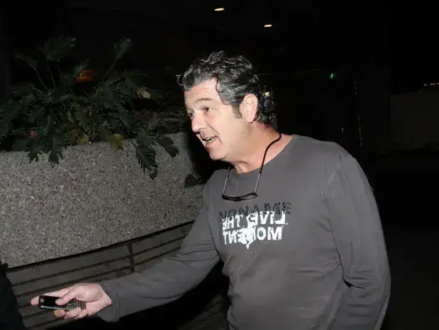 אבי קושניר (אביב חופי) אבי קושניר (אביב חופי)