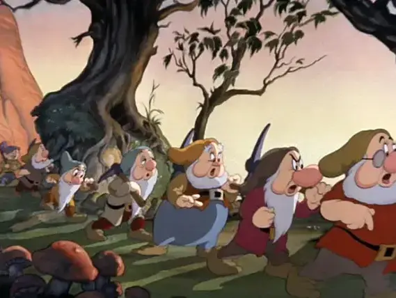 מתוך "שלגייה ושבעת הגמדים" (צילום מסך) מתוך "שלגייה ושבעת הגמדים" (צילום מסך)