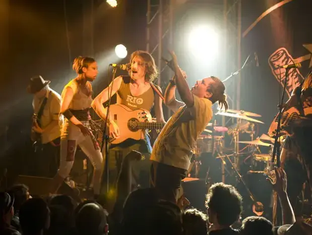 גוגול בורדלו בהופעה בישראל 2011 (נמרוד סונדרס) גוגול בורדלו בהופעה בישראל 2011 (נמרוד סונדרס)