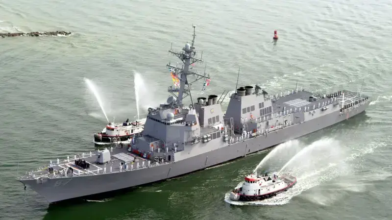 המשחתת האמריקנית USS Mason, המפרץ הפרסי, ספטמבר 2016 (רויטרס)