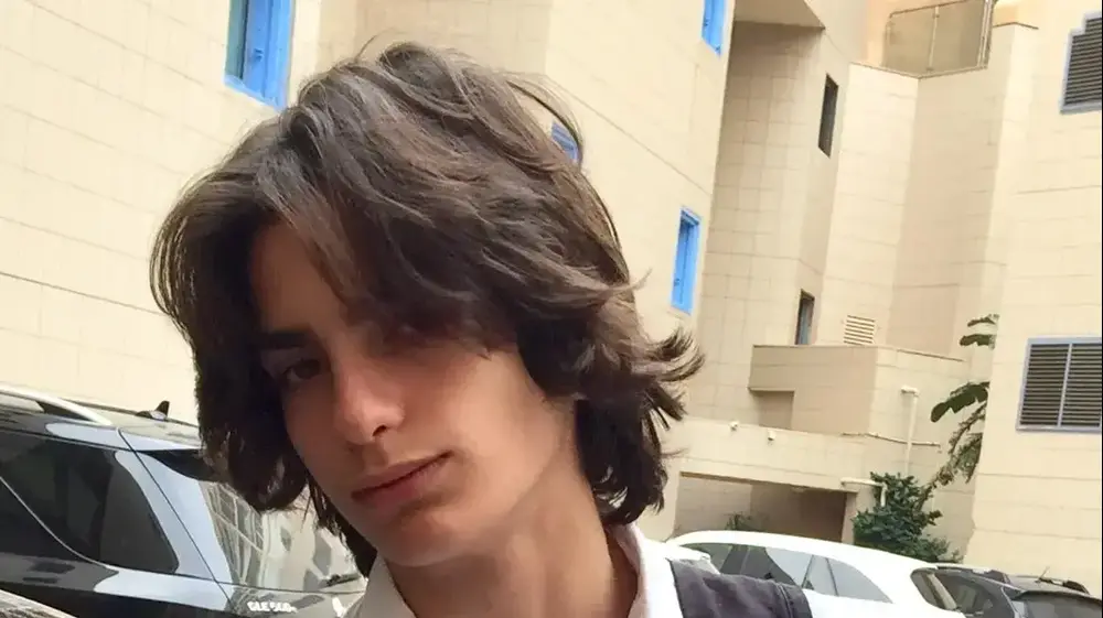ארי נשר במדי מד"א כשהיה מתנדב בארגון (מד"א)