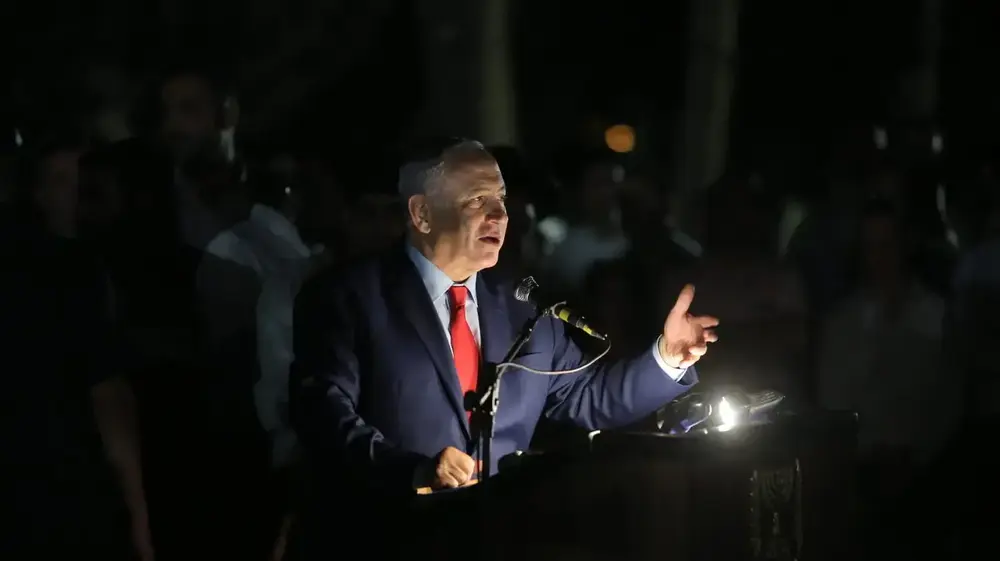 בנימין נתניהו בהלוויתו של עו"ד יעקב וינרוט, בית עלמין, נתניה (מערכת וואלה! NEWS , עופר וקנין / הארץ)