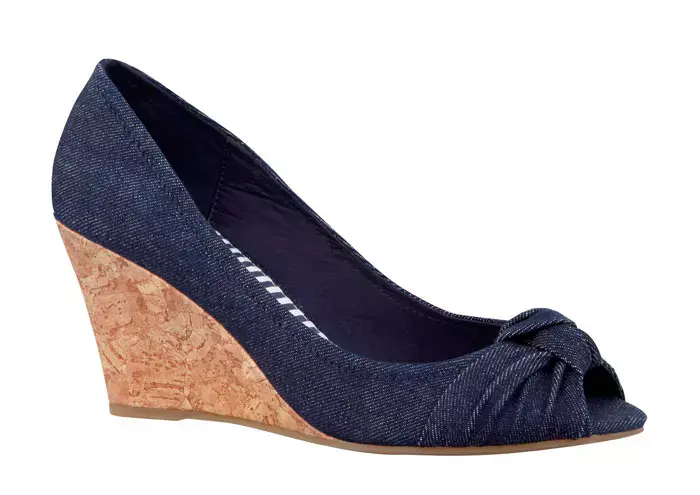 קולקציית קיץ 2011 של נעלי payless (יח"צ) קולקציית קיץ 2011 של נעלי payless (יח"צ)