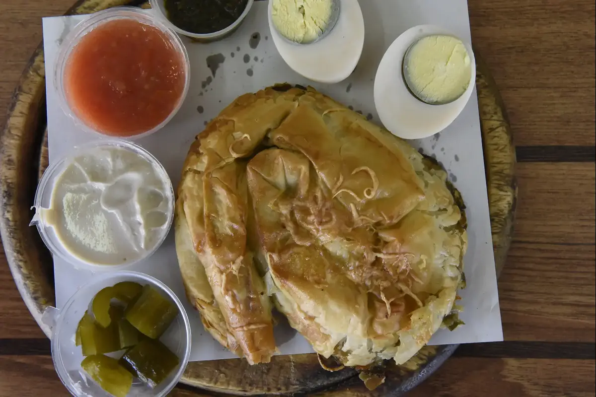 בורקס ליאון ביפו (ראובן קסטרו)