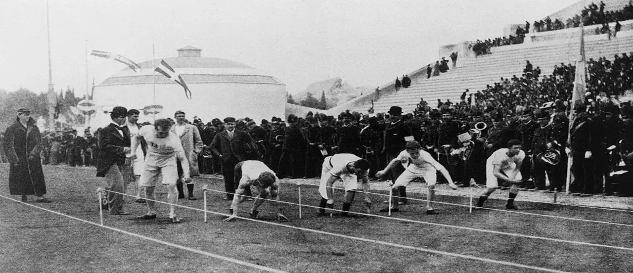 אולימפיאדת אתונה, 1896 (GettyImages) אולימפיאדת אתונה, 1896 (GettyImages)