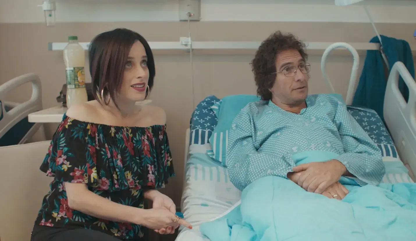 שאולי ואירנה בארץ נהדרת (צילום מסך) שאולי ואירנה בארץ נהדרת (צילום מסך)