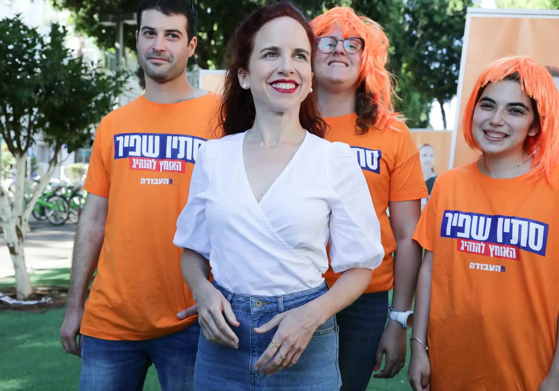 סתיו שפיר בהצהרה לתקשורת, 2 ביולי 2019 (דני מרון) סתיו שפיר בהצהרה לתקשורת, 2 ביולי 2019 (דני מרון)