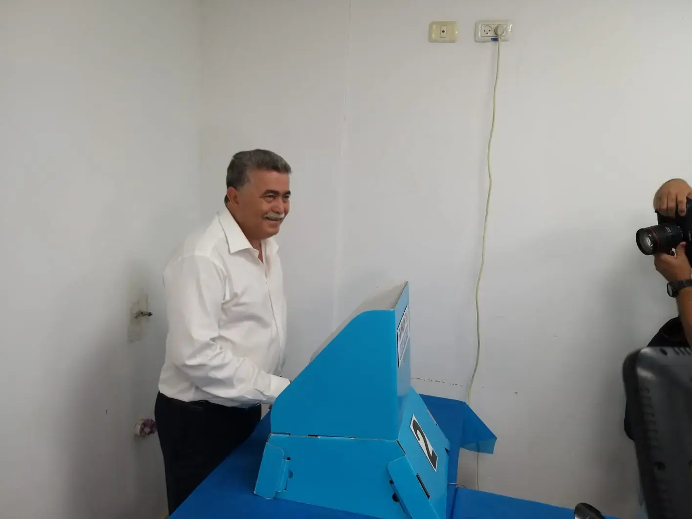 עמיר פרץ פריימריז במפלגת העבודה בשדרות, יולי 2019 (בני ואינר) עמיר פרץ פריימריז במפלגת העבודה בשדרות, יולי 2019 (בני ואינר)