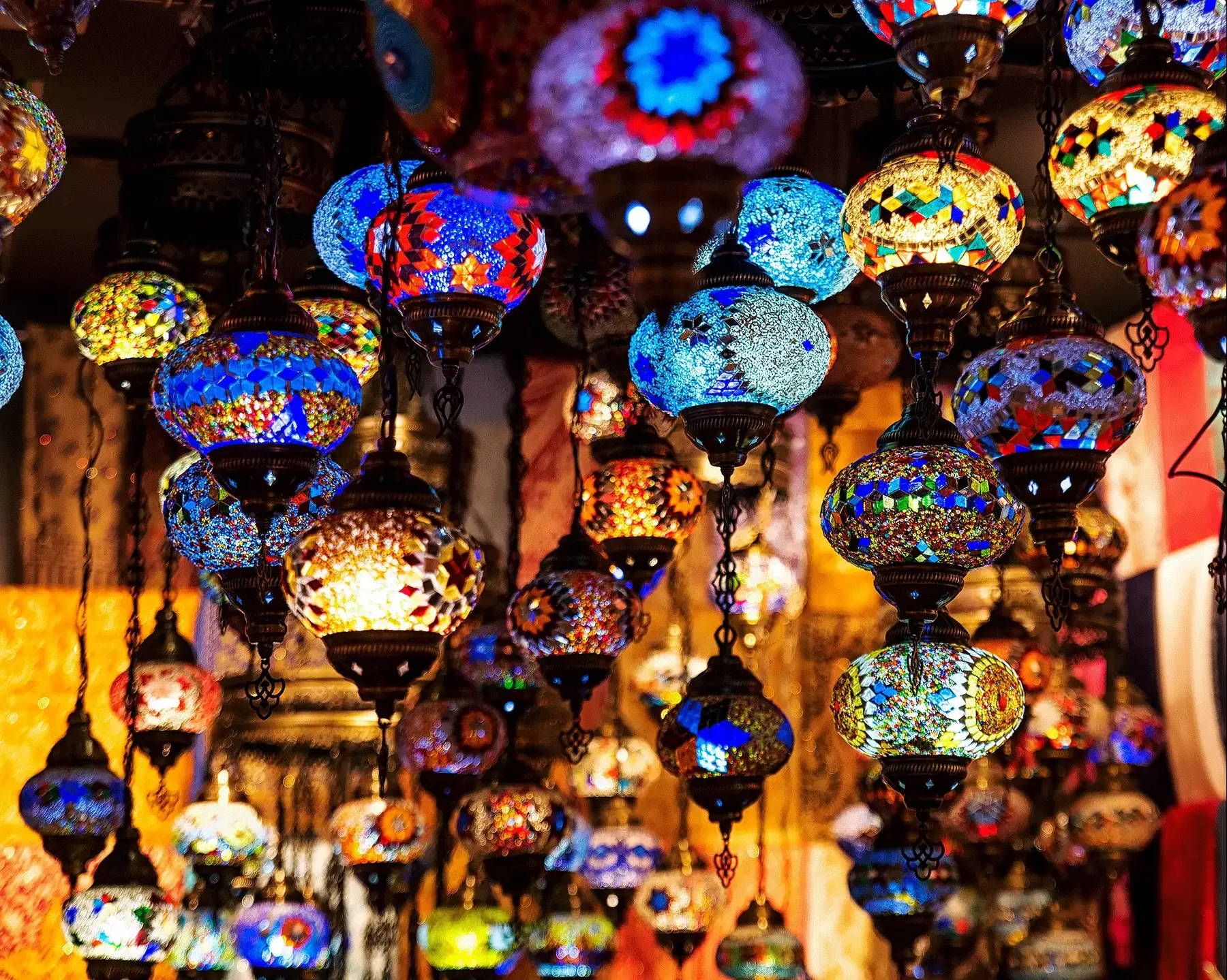 Souk Al Kabir - השוק הגדול של דובאי (אתר רשמי , דין אריאל) Souk Al Kabir - השוק הגדול של דובאי (אתר רשמי , דין אריאל)