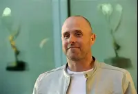 השחקן פול שולץ