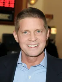 רוברט סימונדס