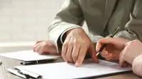 חוזה (ShutterStock) חוזה (ShutterStock)
