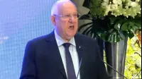 "שלטון החוק הולך ונשחק"
ריבלין: "החוק נתפס כמלאכותי, מכביד, מגביל
ומרגיז. יש כאן טעות חמורה בהבנת חשיבותו" (רוני כנפו)