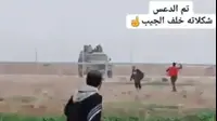תיעוד פלסטיני: השלכת מטען לעבר כוח מג"ב בגבול הרצועה (אתר רשמי) תיעוד פלסטיני: השלכת מטען לעבר כוח מג"ב בגבול הרצועה (אתר רשמי)