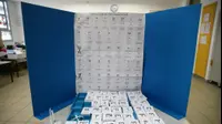 פתיחת קלפיות באשדוד, 9 באפריל 2019 (לירון מולדובן ) פתיחת קלפיות באשדוד, 9 באפריל 2019 (לירון מולדובן )
