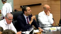 ח"כ זוהר התייחס להצעת התיקון לחוק החסינות: "החליטו להגיש כתב
אישום נגד נתניהו על שוחד מבלי שקיבל שקל- אין יותר נכון מחוק החסינות" (ערוץ הכנסת) ח"כ זוהר התייחס להצעת התיקון לחוק החסינות: "החליטו להגיש כתב
אישום נגד נתניהו על שוחד מבלי שקיבל שקל- אין יותר נכון מחוק החסינות" (ערוץ הכנסת)