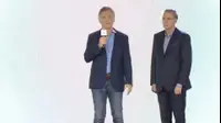 נשיא ארגנטינה היוצא מברך את הנשיא הנכנס, 28 באוקטובר 2019 (רויטרס) נשיא ארגנטינה היוצא מברך את הנשיא הנכנס, 28 באוקטובר 2019 (רויטרס)